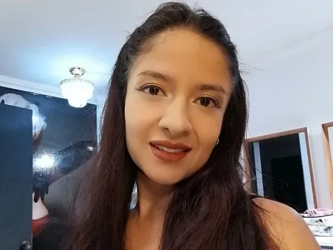 adulttv chat model MiaDawn