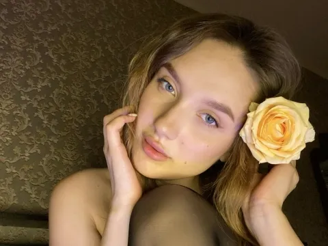 hot live sex model MilanaGlover
