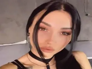 jasmin webcam model MilaniaBraun