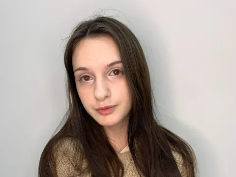 deepthroat blowjob model MildredBeese