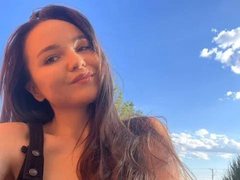 cam live show model MillieQuincy