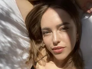 webcam sex model MinnieShy