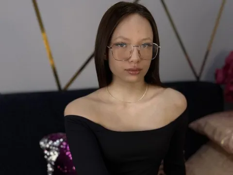 film live sex model MiraMartinez