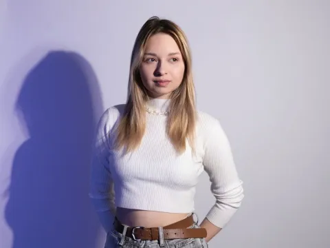 teen webcam model MirandaAyers