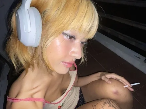 nude webcam chat model NanaLaRoy