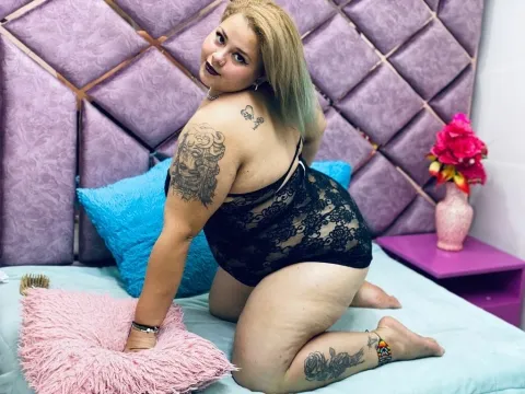 cock-sucking porn model NataRouse