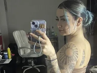 webcam stream model NinaBands