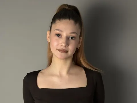 live online sex model OdellaBach