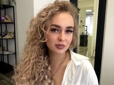 hot live sex model OksanaWhiten