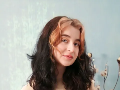teen webcam model OliviaOrbons