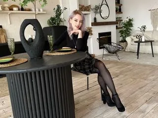 live webcam sex model RileyVonSpel