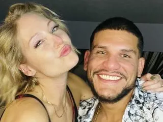 couple live sex model RoseDurden