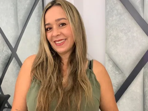 Tener un chat en directo con la modelo cámara web SabrinaRoos