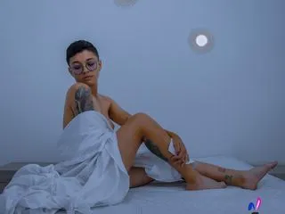 live sex talk model SamBartone