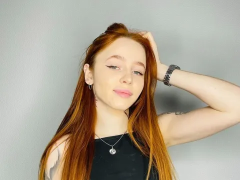 teen webcam model SarahCawton