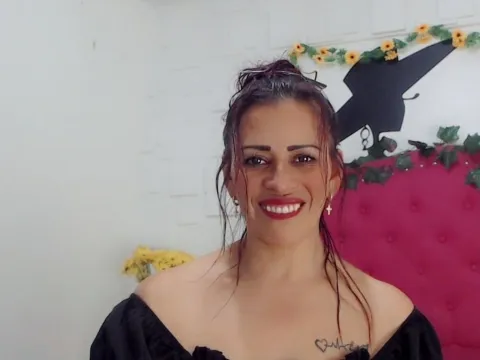 live webcam sex model SashaBonjou