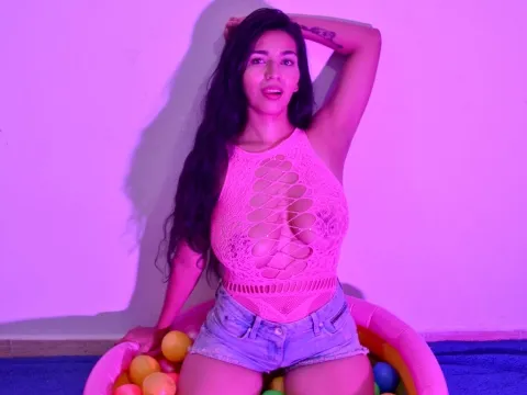 jasmine webcam model SilvanaAcosta