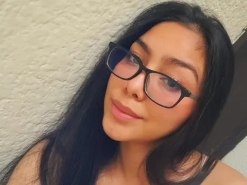 jasmine cam2cam model SilverMilena