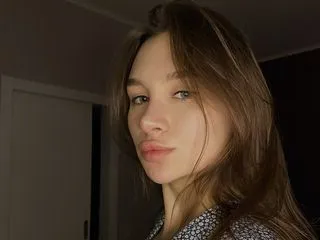 hot live webcam model SoffiaHills
