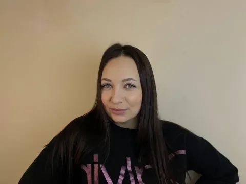 sex webcam chat model SunnivaGracey