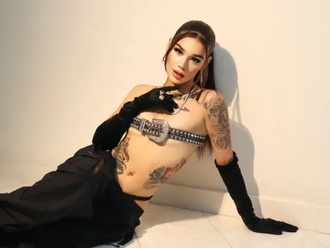 live sex cam model TkioFarkash