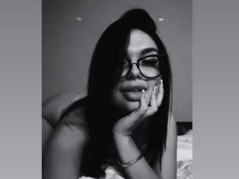 live private model XoniaRob