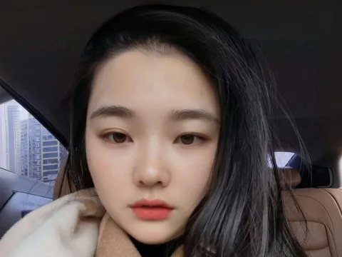 Tener un chat en directo con la modelo cámara web YangQingxue