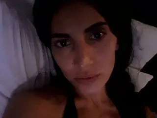 webcam sex model ZaraWoon